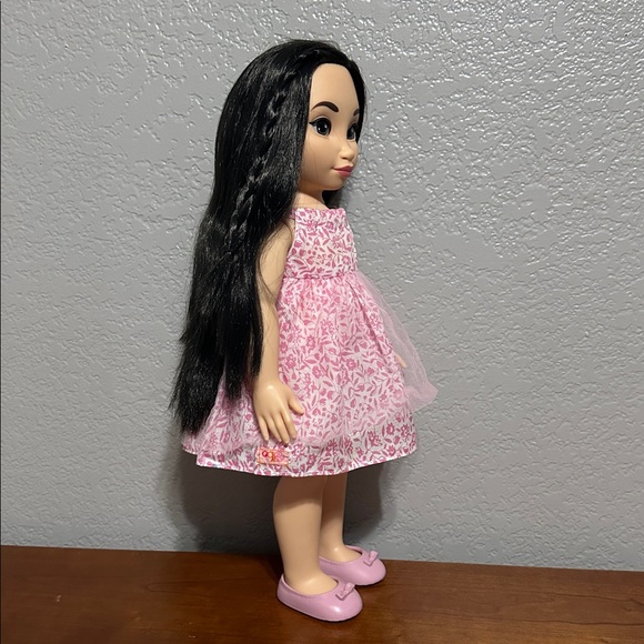 Disney Ily 4ever Doll Beautiful long black hair - Picture 3 of 13
